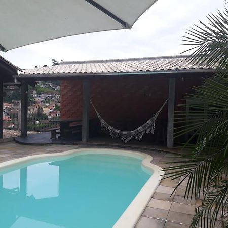 Le Loup Residencia Para Hospedagem Suites 2 บลูเมเนา ภายนอก รูปภาพ